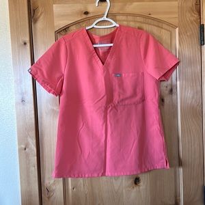 FIGS Women’s scrub set